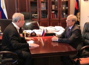 Александр Левин (слева) и Сергей Охлопков (справа)